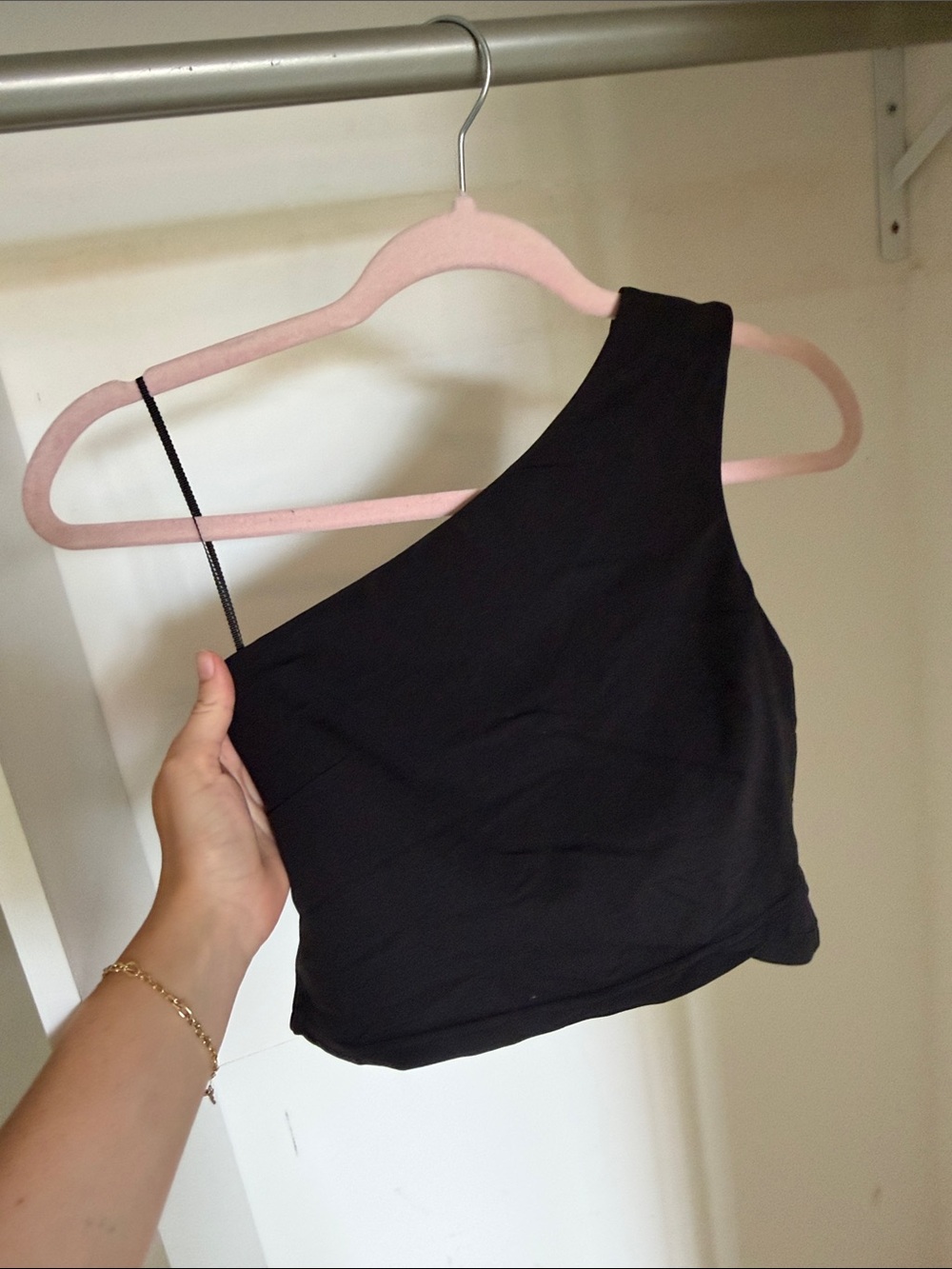 Women’s One-Shoulder Align Top
